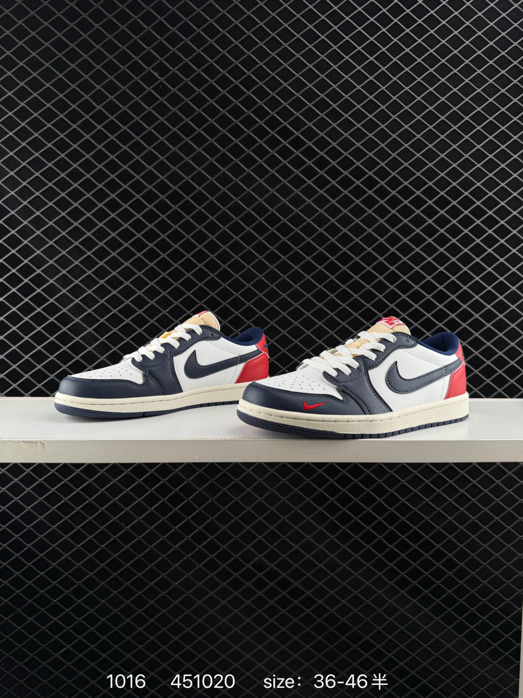 Nike Air Jordan 1 Retro Low OG AJ1